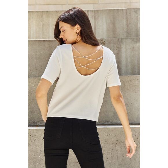 And The Why Pearly White Full Size Criss Cross Pearl Detail Open Back T-Shirt - Picture 1 of 12